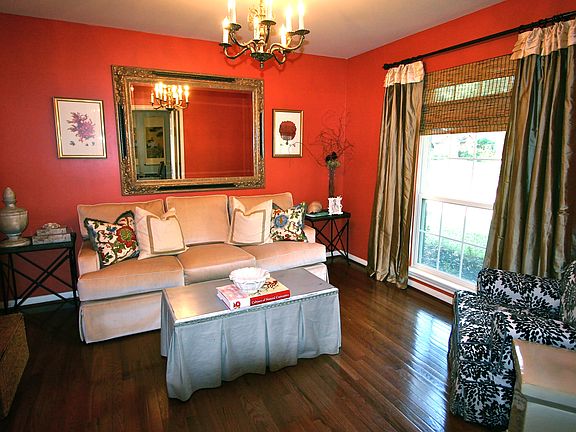 Sitting Room off of Kitchen