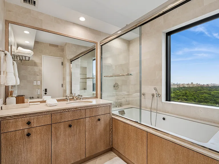721 5th Ave #34EF — Photo 15