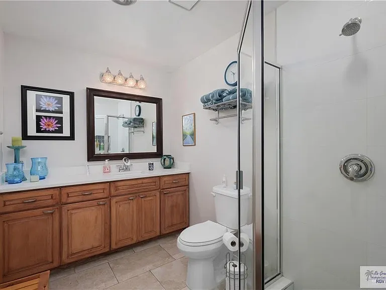 505 W Esperanza Ave — Photo 19