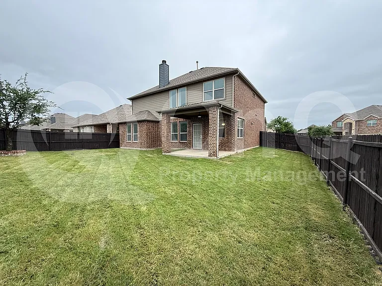 101 Rocky Pine Rd — Photo 4