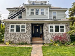 47 King St, Prince Edward County, ON K0K2T0