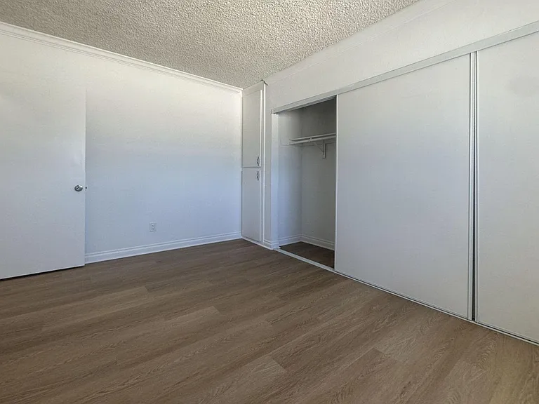 Saticoy Apartments...Nice comfortable living...Near Pierce College! CALL NOW! — Photo 11