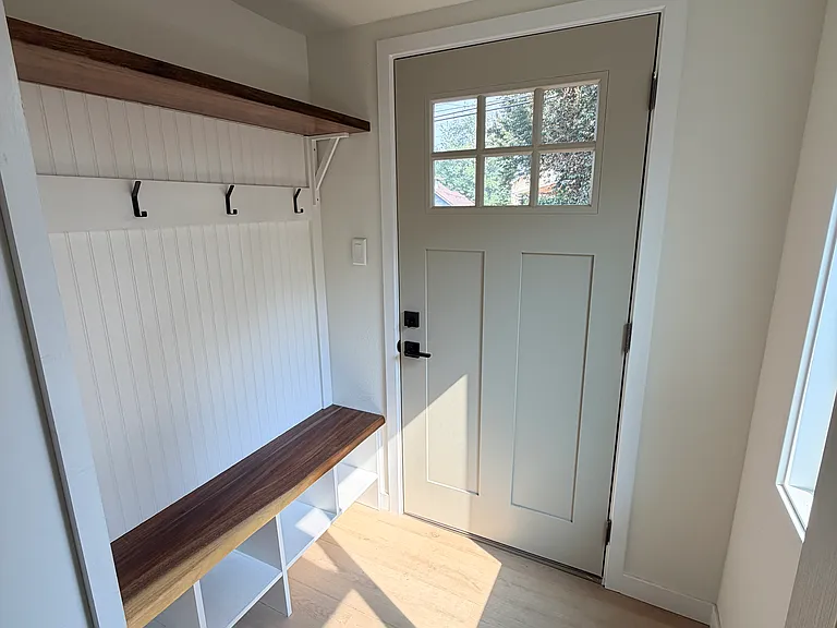 1071 W 11th Ave #1 — Photo 15