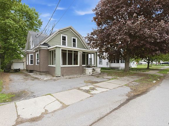 2nd image of 511 State St