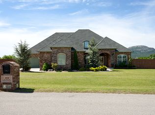 1131 Mount Marcy Dr, Lawton, OK 73507
