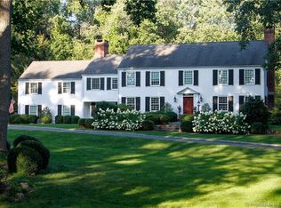 231 Turtle Back Rd, New Canaan, CT 06840