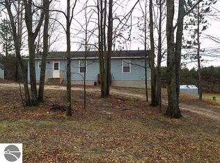 12227 Stallman Rd, Rapid City, MI 49676