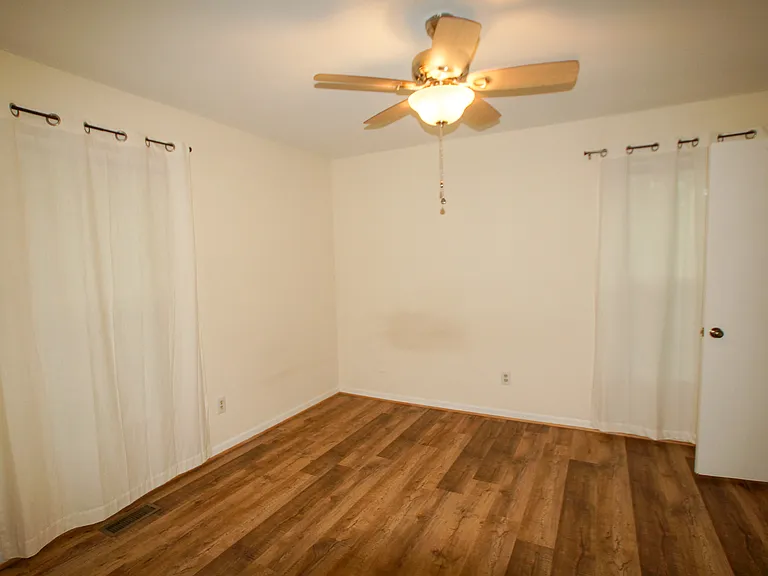102 Weatherstone Dr #1-A — Photo 8