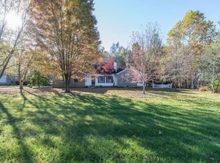 804 Honeysuckle Ln, Lawrenceburg, KY 40342