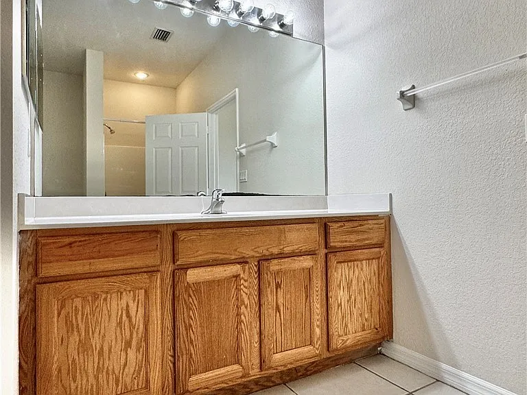 530 Kilgour Ave — Photo 27
