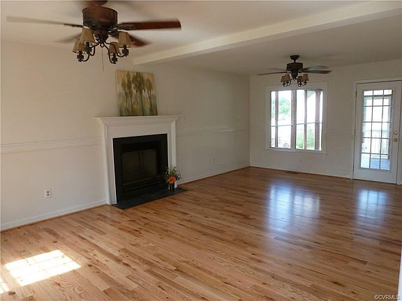 2nd image of 8124 Kiwi Ln