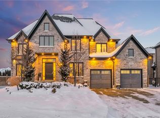 908 Fall Harvest Ct, Kitchener, ON N2P0G6