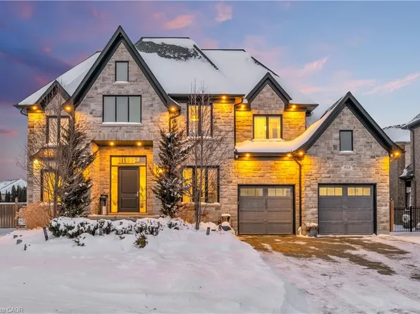 908 Fall Harvest Ct, Kitchener, ON N2P 0G6