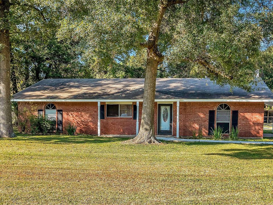 1st image of 20651 Oak Hill St