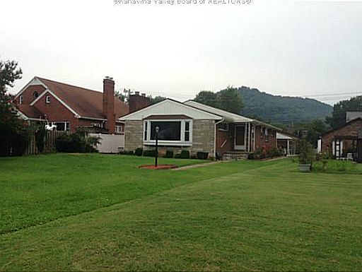 1st image of 3309 Kanawha Ave SE