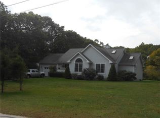 30 Tamanaco Dr, Charlestown, RI 02813