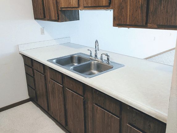 4th image of 200 Florence Ave #16046587