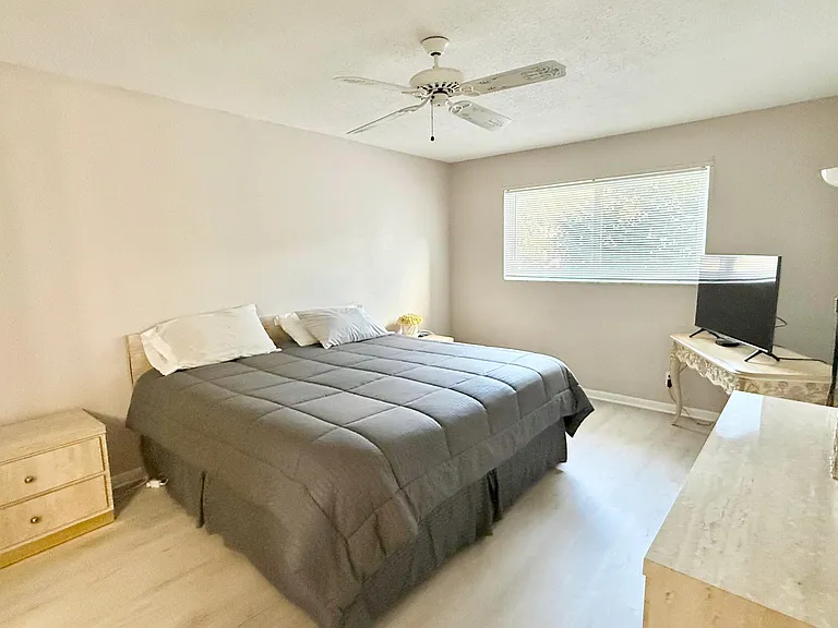 705 Lori Dr #209 — Photo 8