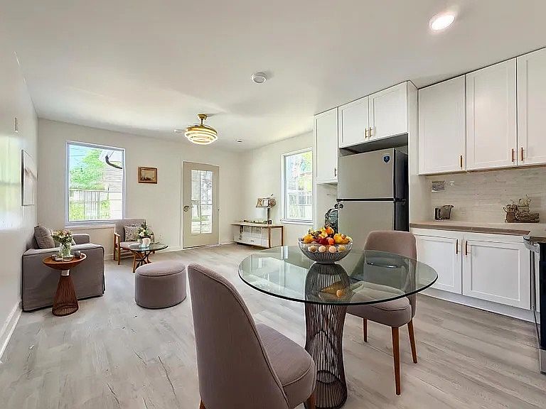 1st image of 2713 Alameda St #C
