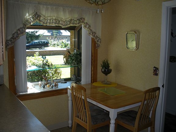 Breakfast Eating Nook