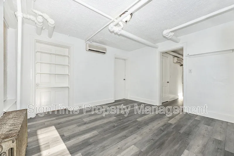 1 bed, 1.0 bath, 500 sqft, $895 — Photo 4