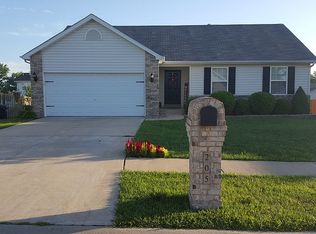 205 Red Leaf Way, Wright City, MO 63390