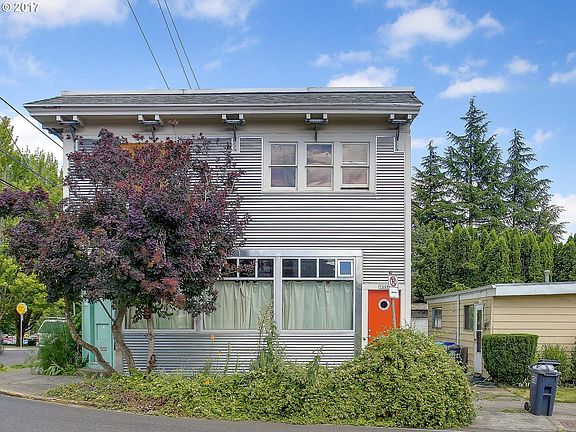 2nd image of 1448-1452 NE 28th Ave