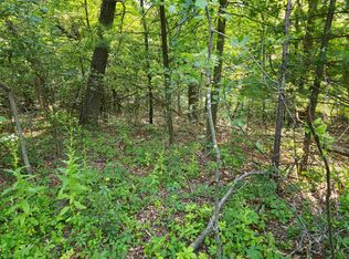 N1406 Holmnlane Rd, Waupaca, WI 54981
