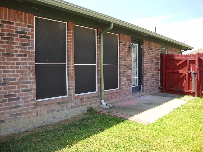 700 Highbrooke Dr — Photo 13