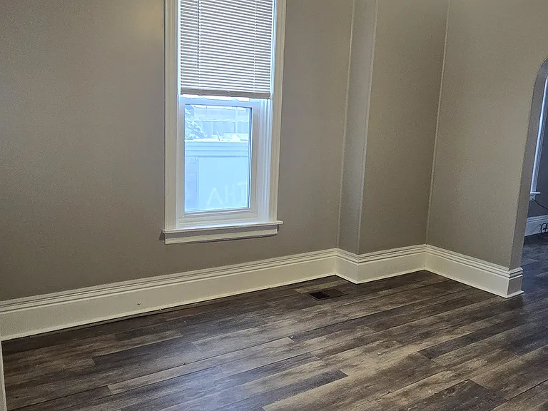 22 Chestnut St #1 — Photo 7