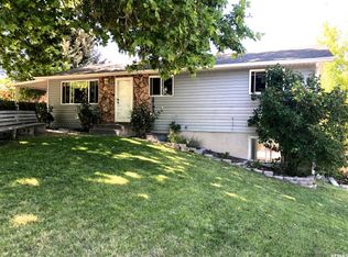 2792 W Peppercorn Cir, Salt Lake City, UT 84129
