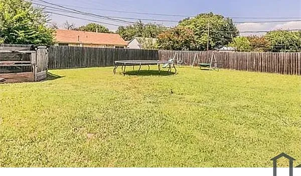 3 bed, 1314 sqft, $1,795 — Photo 4