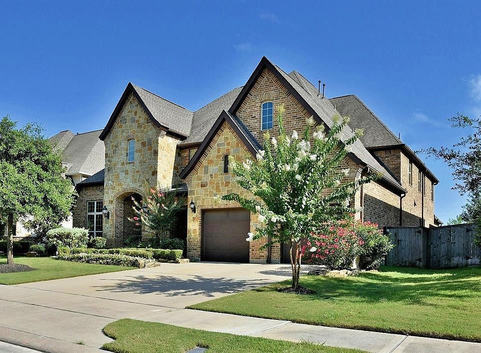 1st image of 24911 Granite Bluff Ln