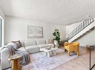 859 W 13th St APT 2, Azusa, CA 91702