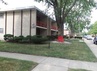14500 S Calhoun Ave APT 4, Burnham, IL 60633