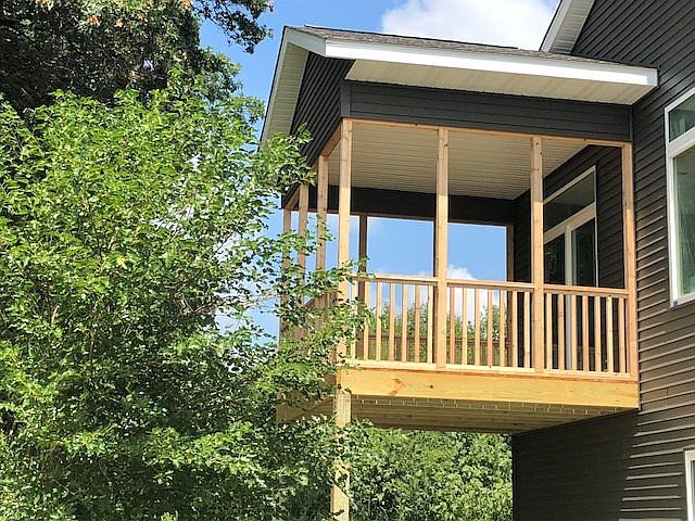 2nd image of 525 Deer View Ave