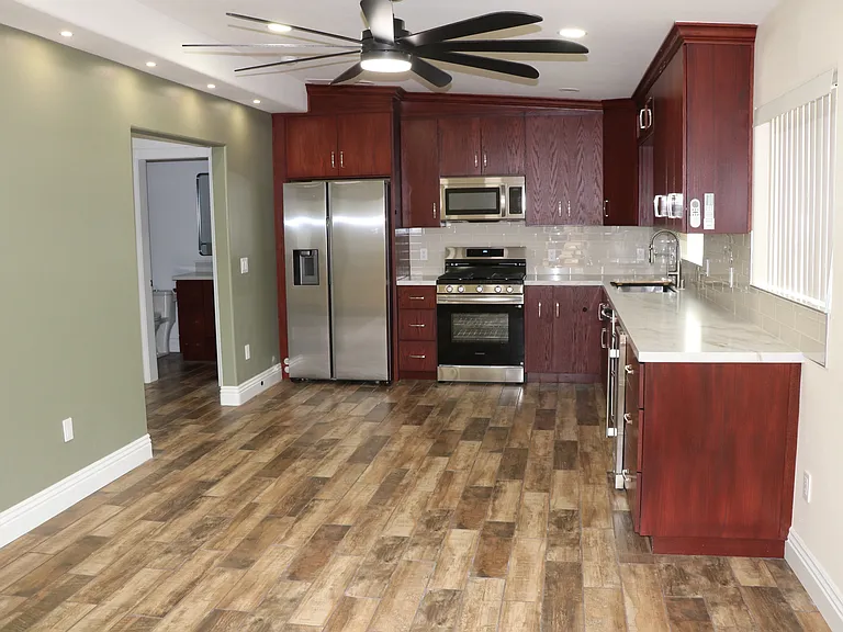 18202 Peppergrove St #18204 — Photo 2