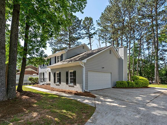 4th image of 2157 Lunceford Ln