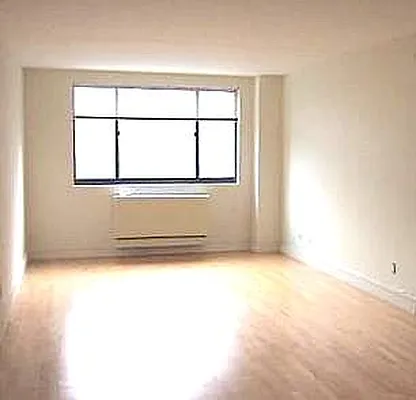 Rented by Manhattan Spaces | media 18