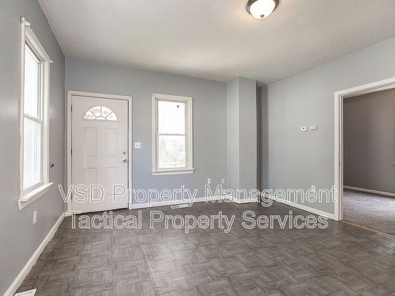 3rd image of 3651 E 55th St #3