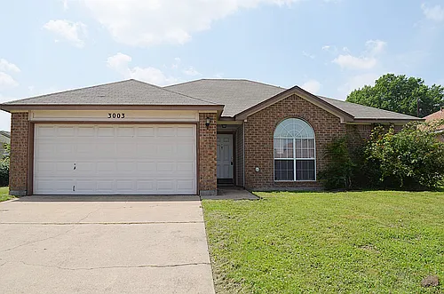 3003 O'W Curry Dr Photo 1