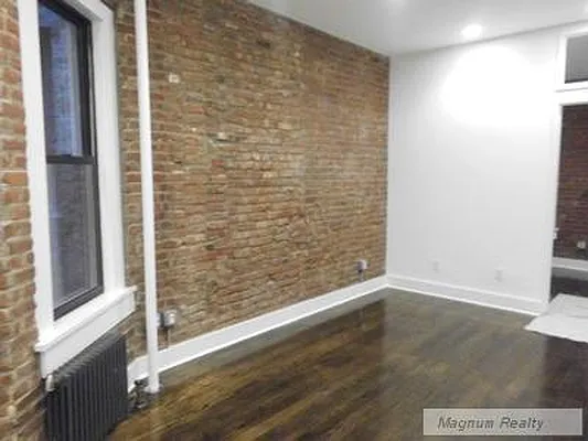 Rented by Magnum Realty Holdings, LLC | media 17