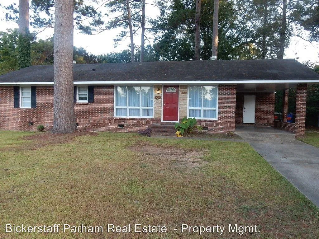 3021 Grenada Dr photo 1