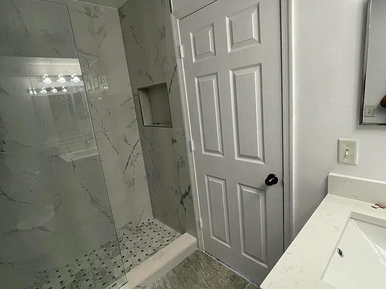 3909 Tree Top Dr #3909 — Photo 11