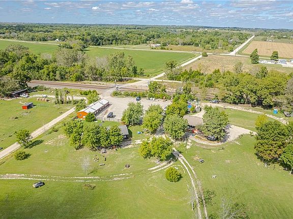 2nd image of 3067 Georgia Rd