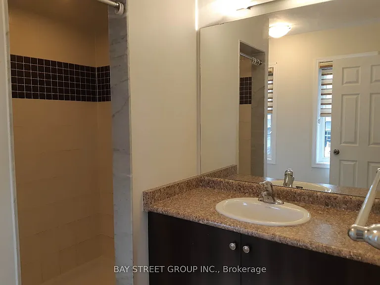 8088 Blue Ash Ln — Photo 16