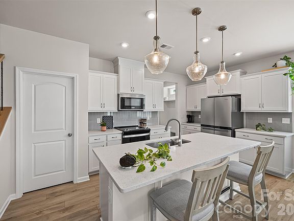 4th image of 15345 Braid Meadow Dr