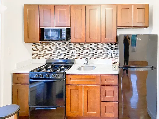 Rented by MySpaceNYC | media 10