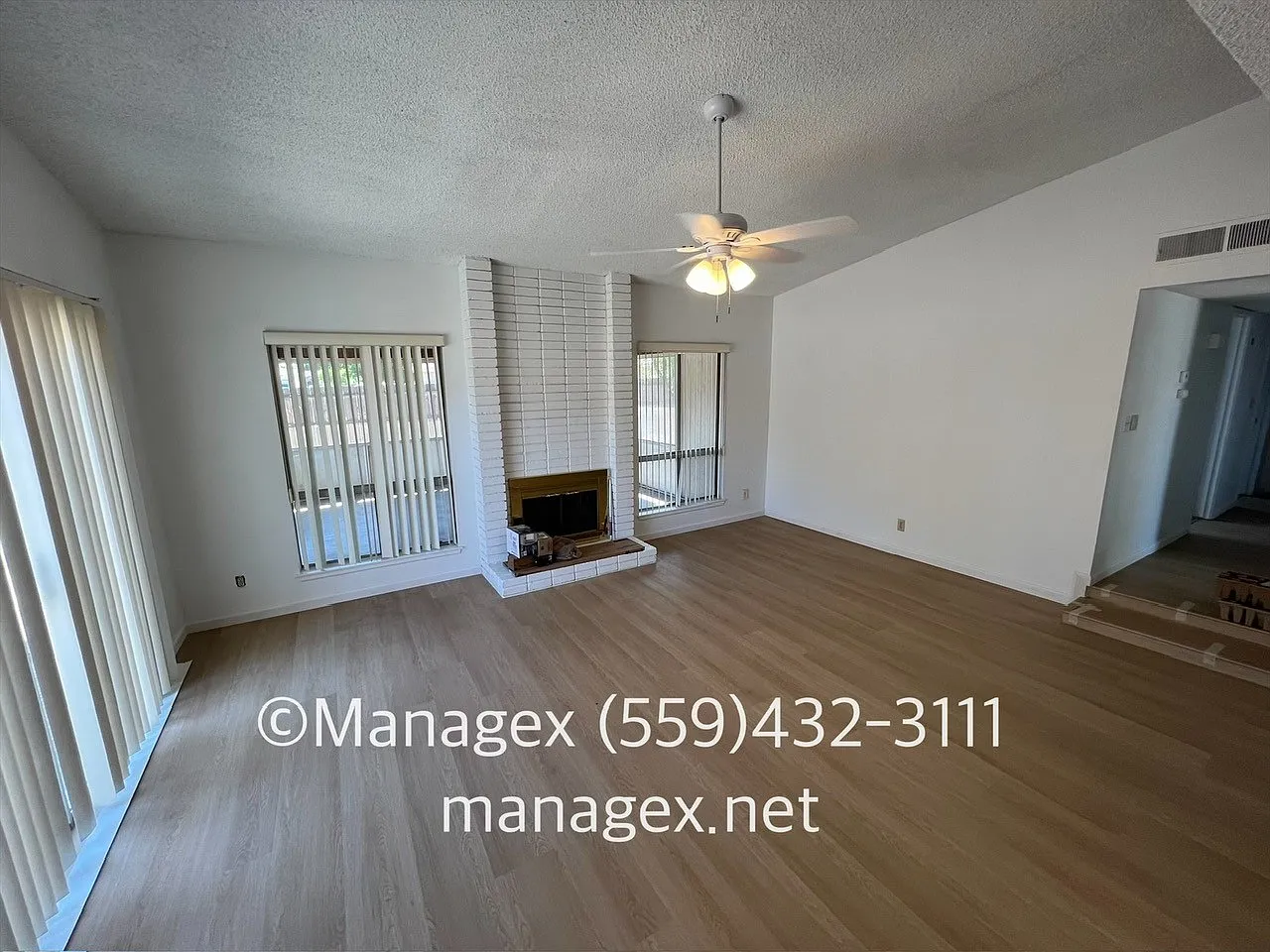 3 bed, 1196 sqft, $1,950 — Photo 3