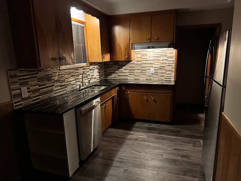 14754 Lydia Ave — Photo 48